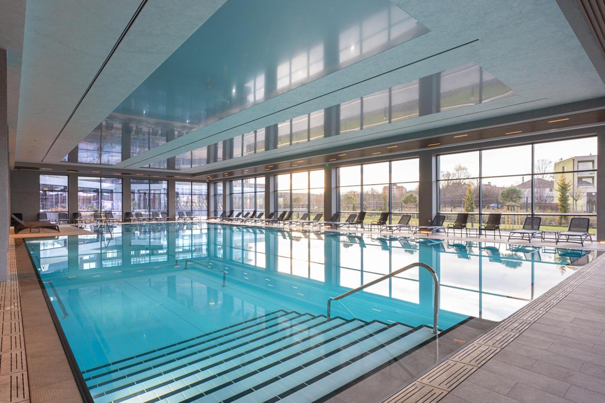 Atmosphere Balneo Hotel & Spa Pavel Banya Exterior foto